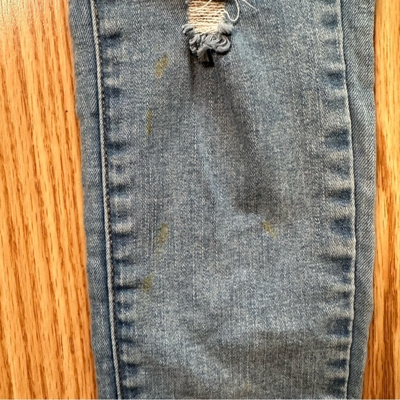 Wax Jeans distressed skinny jeans size 3 light wash - Picture 2 of 4